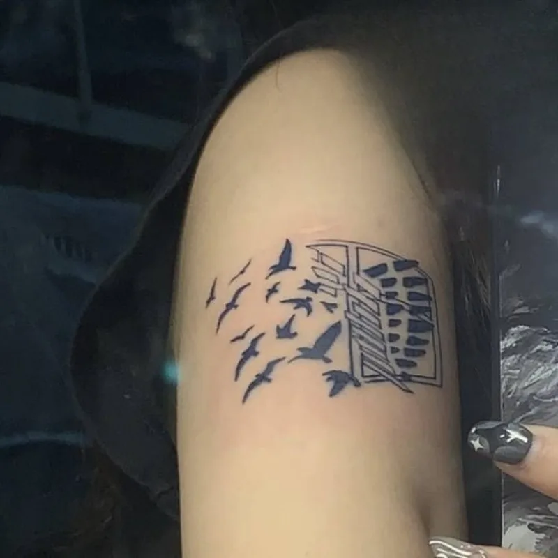 

Attack on Titan Wings of Freedom Temporary Tattoo Sticker Anime Cosplay Props Waterproof Arm Fake Sleeve Tattoos Party Supplies