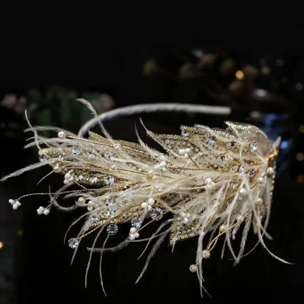 1pc High-End European And American Super Wedding Bride Headdress Embroidery Feather Headband Rhinestone Wedding Dress