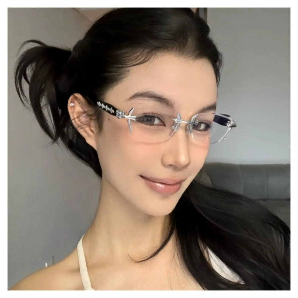 Fashion Y2K Vintage Frameless Cut Edge Glasses Anti Eyestrain Metal Anti-Blue Light Glasses Travel Eyewear Eye Protection image 3