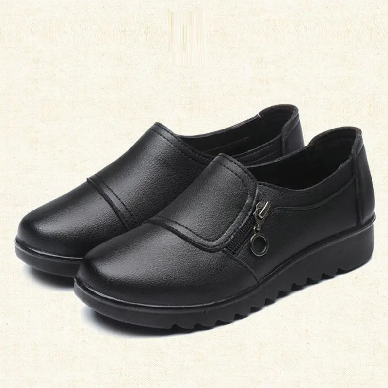 Spring Autumn New Genuine Leather Loafers Women Slip On Shoes For Women's Casual Soft Flat Bottom Shoes Mom's Shoes Plus Size