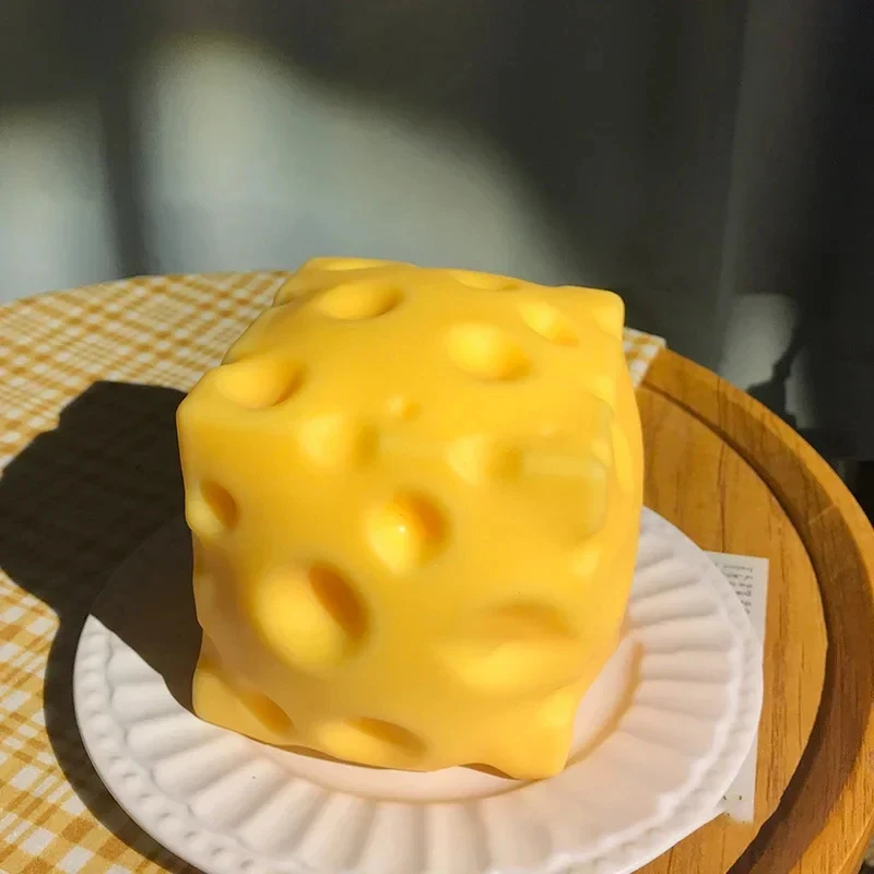Brinquedo de Apertar Queijo 5CM, Tamanho Extra Grande, Brinquedo Sensorial Squishy de Queijo, Bola Moldável de Recuperação Lenta para Alívio do Estresse, Presente para Adultos, Novidade 2026