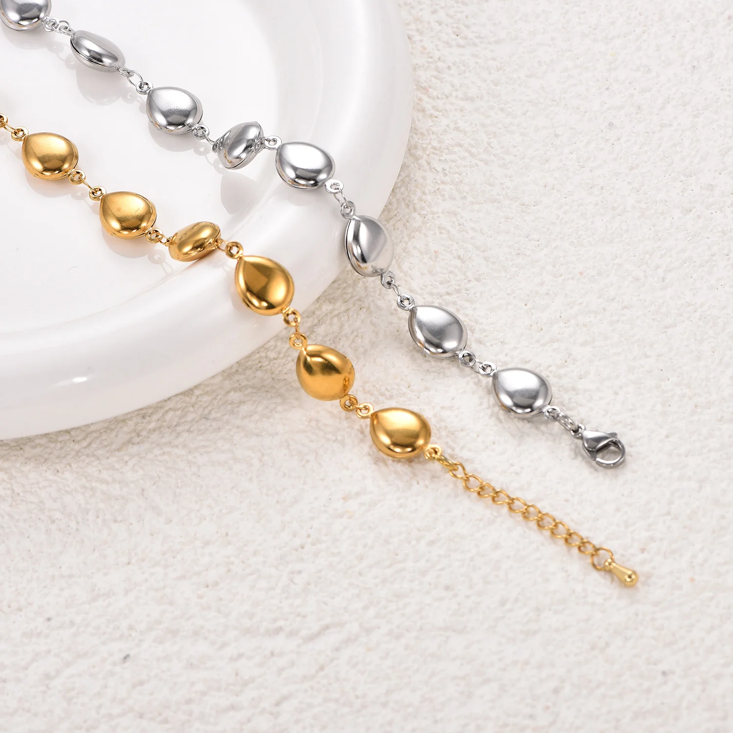 Kreatives Personalisiertes Rundes Armband aus Edelstahl, Wasserdichtes Fußkettchen, Modischer Trendschmuck für Frauen – Detail 1
