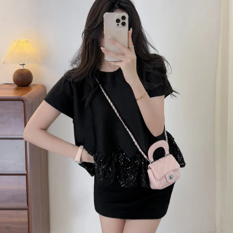 

2025 Summer New Miyake Elastic Loose Sequins Splicing Hem Design Round Neck Pullover Tops Pleated Fashion Casual Women's T-shirt