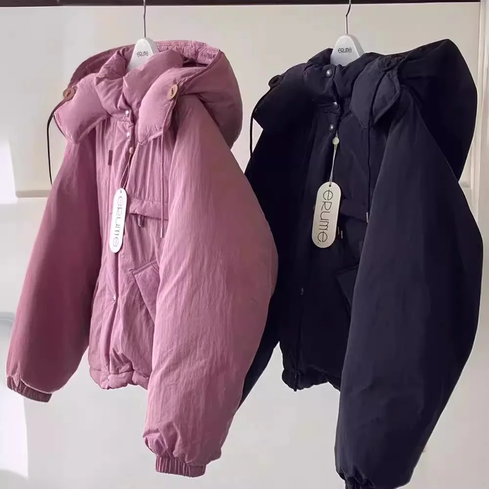 

Dongda Gate Erume 2024 Новая высококачественная женская зимняя куртка с капюшоном, утепленная гусиным пухом, белая, модная, из натурального пуха