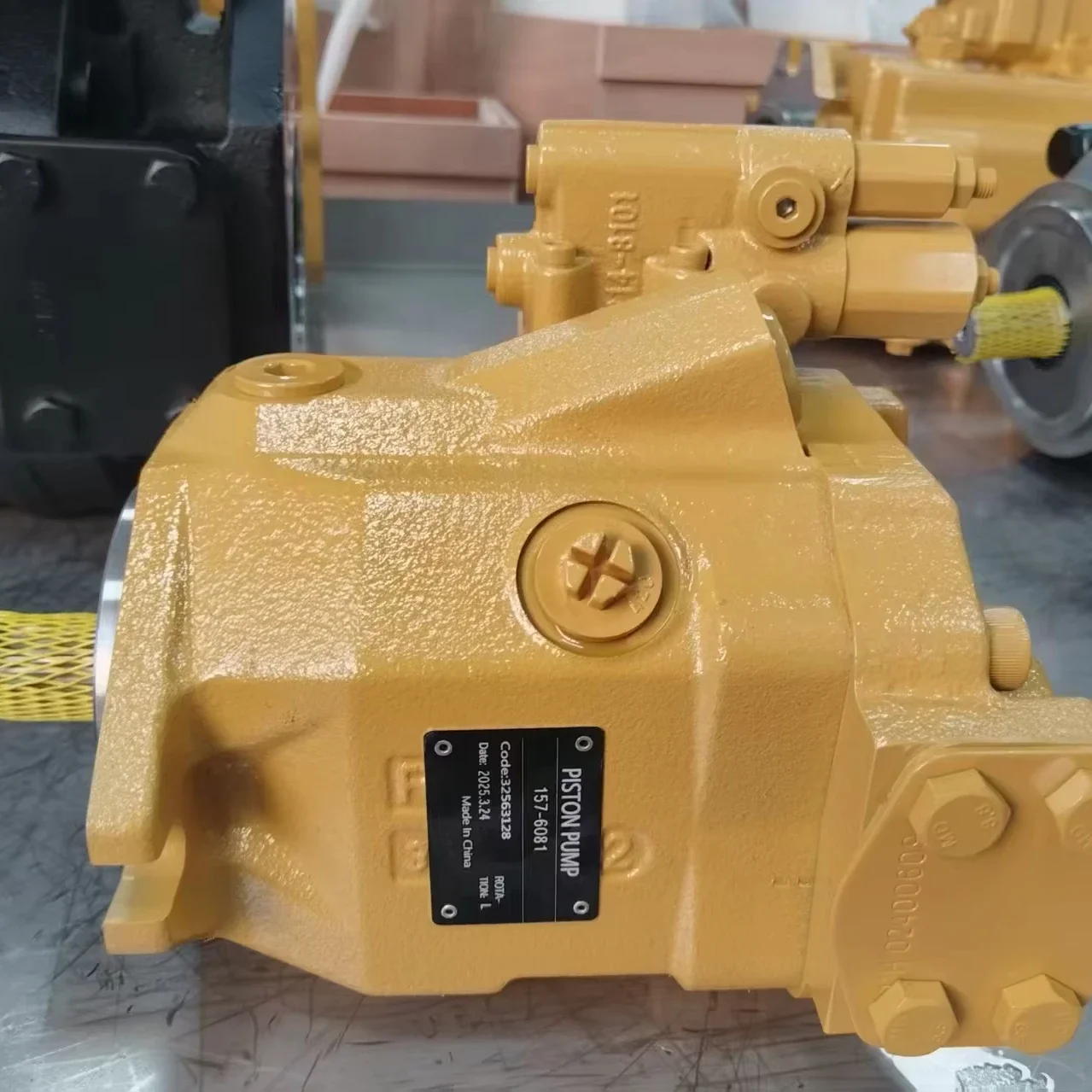 Hydraulic Piston Pump 157-6081 1576081 for C/aterpillar  Engine 3126B Tractor D5N