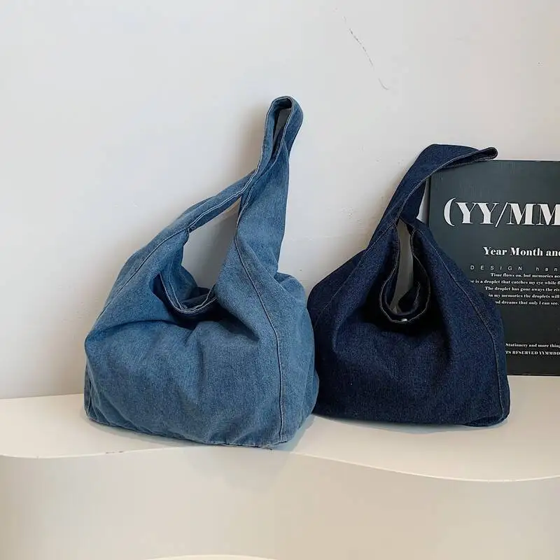 

Новая синяя джинсовая сумка-хобо с напуском в стиле ретро, большая вместимость, минималистичный дизайн, легкая модная сумка-тоут для повседневной одежды, сумка на плечо