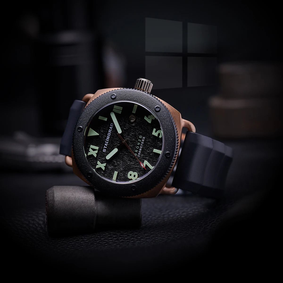 STALINGRAD New Men\'s Bronze Mechanical Watch 200M Waterproof Movement 8215 Sapphire Crystal Luminous Dial Durable Rubber Strap