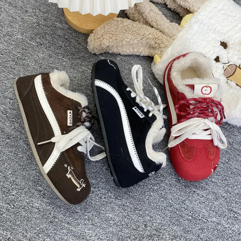 

Женская обувь для доски, новинка зимы 2024, плюшевая удобная теплая хлопковая обувь, уличные нескользящие легкие повседневные кроссовки с перекрестной завязкой