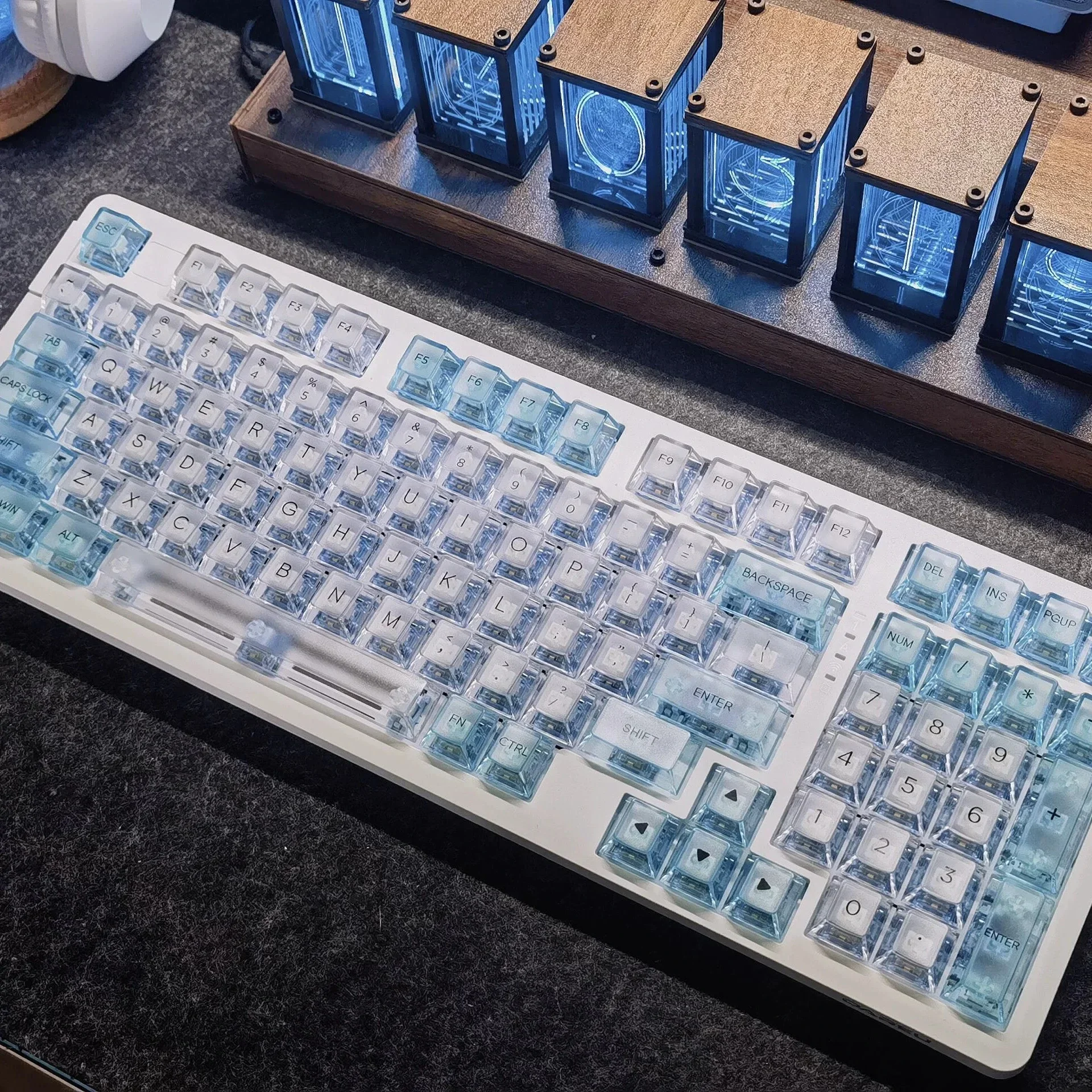 

MDA transparent PC keycap UV printing positive engraving front matte, four-sided light transmission wooting60 80 universal