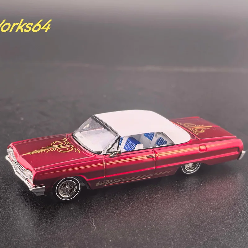 Fine Works Imparasi Coast Jumping Car 1:64 Model samochodu ze stopu z otwartymi drzwiami