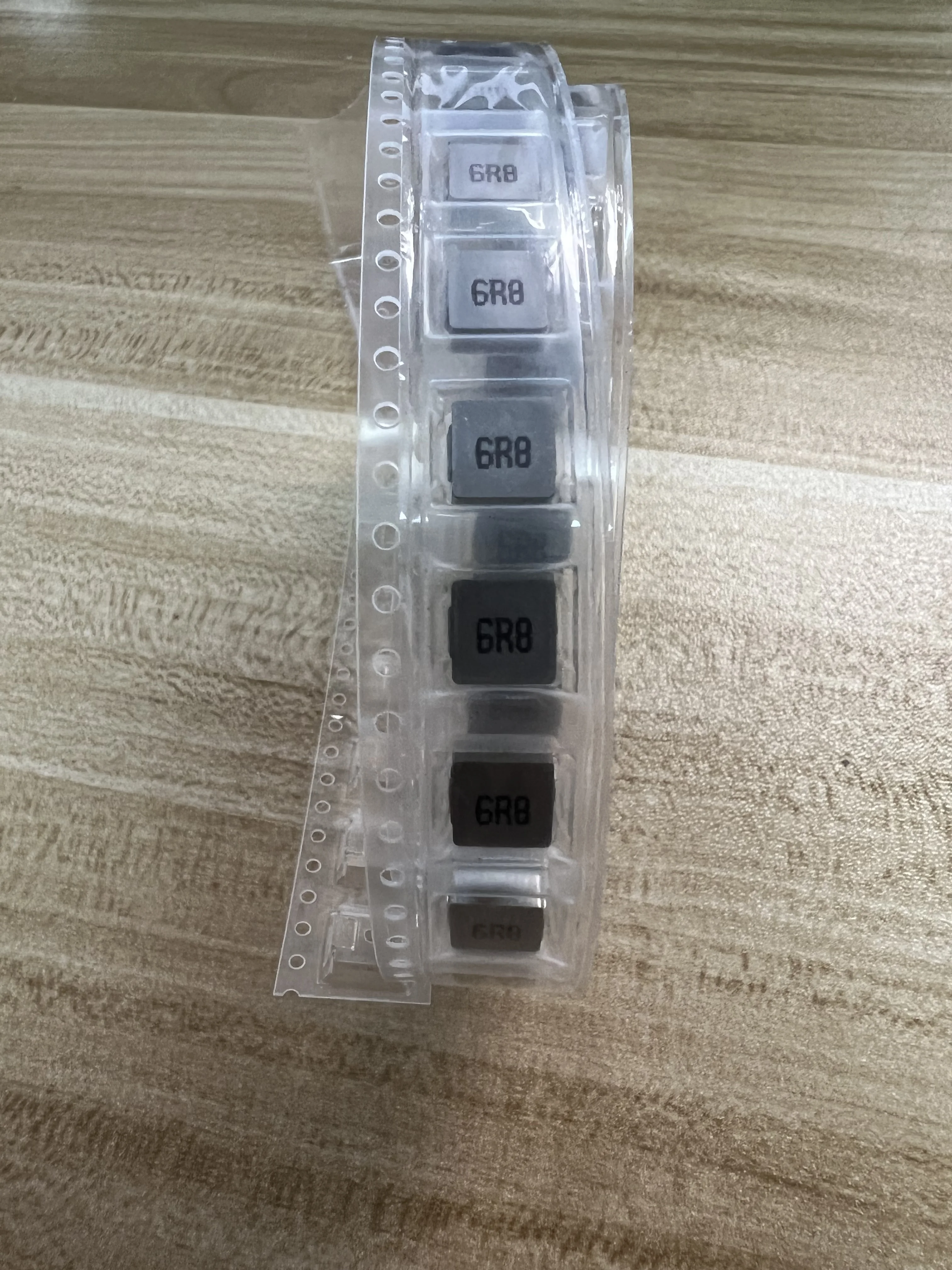 

(SMD Power Inductors) FXL0630-6R8-M