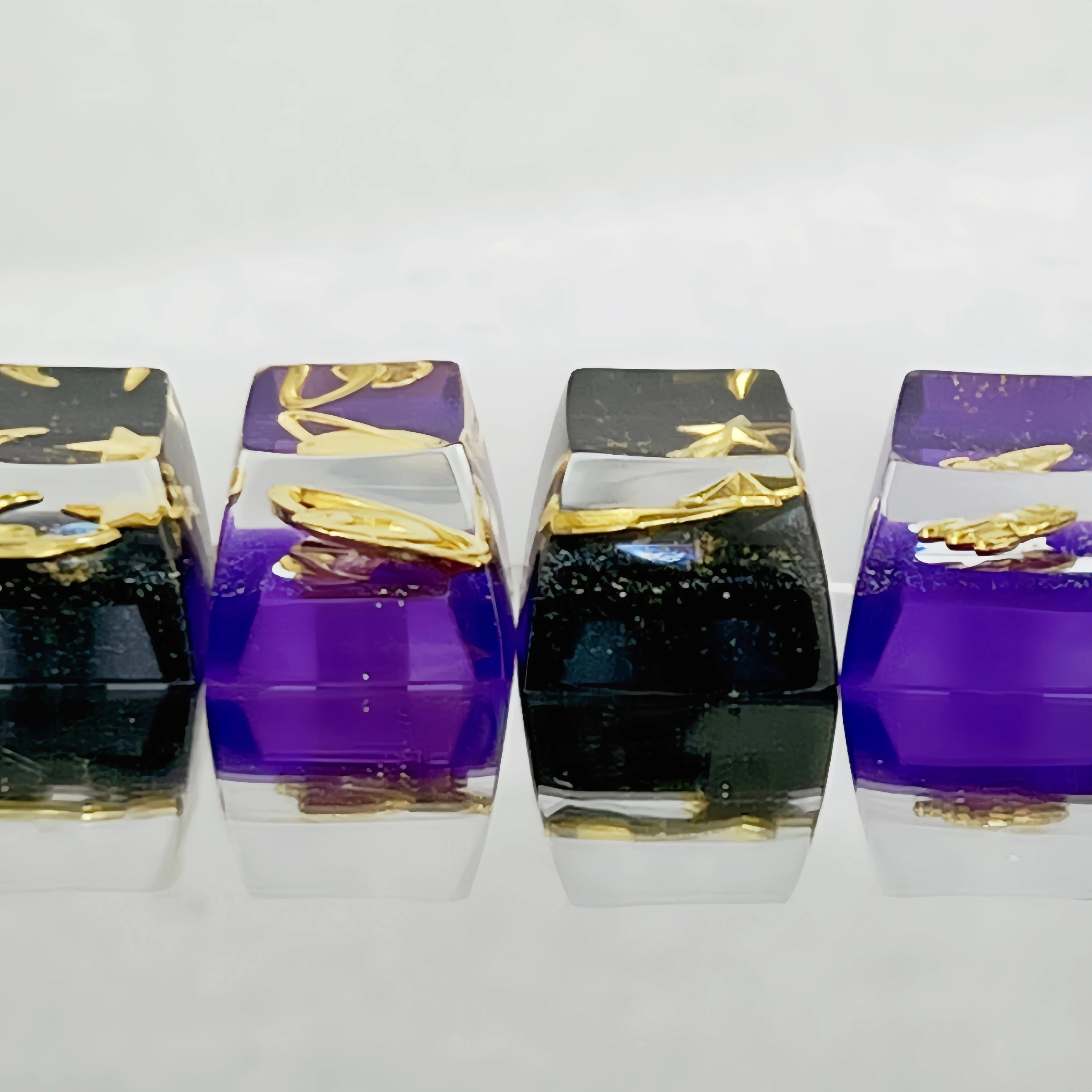 Artisan DIY Mechanical Keyboard Resin Keycaps Customized Sun Moon Stars Design Pretty Custom Keycaps for Keyboard