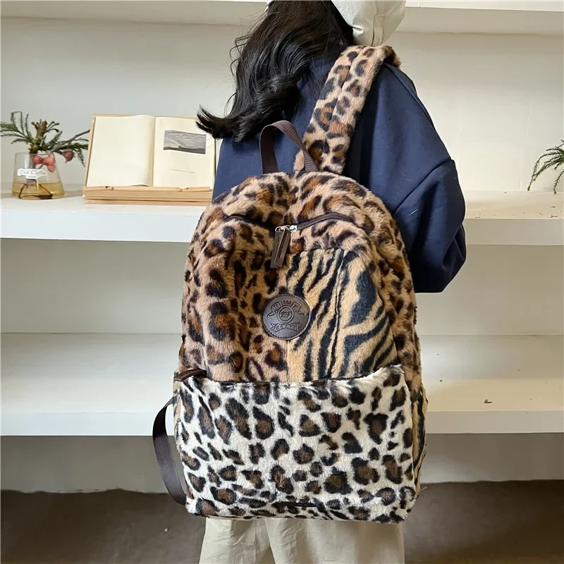 Sac à dos en velours à motif de tigre léopard pour femme, sac à dos pour femme, grande capacité, Connaissance chaude, Mode, Nouveau, 2024