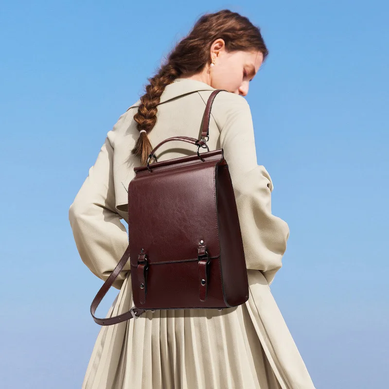 2026 New Genuine Leather Backpack for Women Fashion College Students High Quality Women Simple Leather Computer Backpack