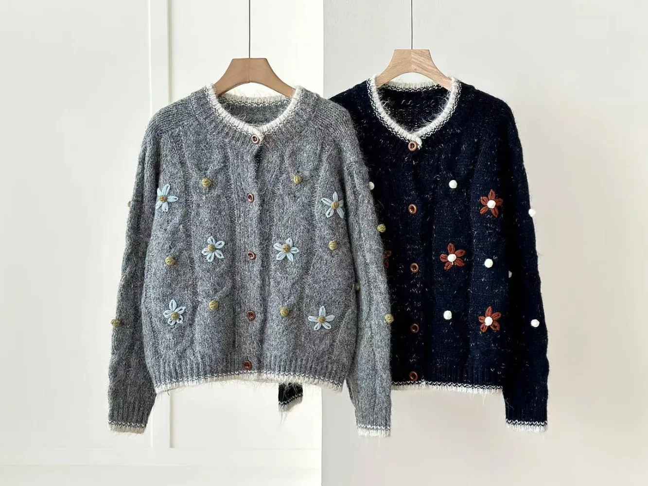 Cardigan coréen brodé de qualité supérieure, pull Simple en tricot ample assorti avec tout, imprimé doux, pour dame de bureau, tricoté minoritaire