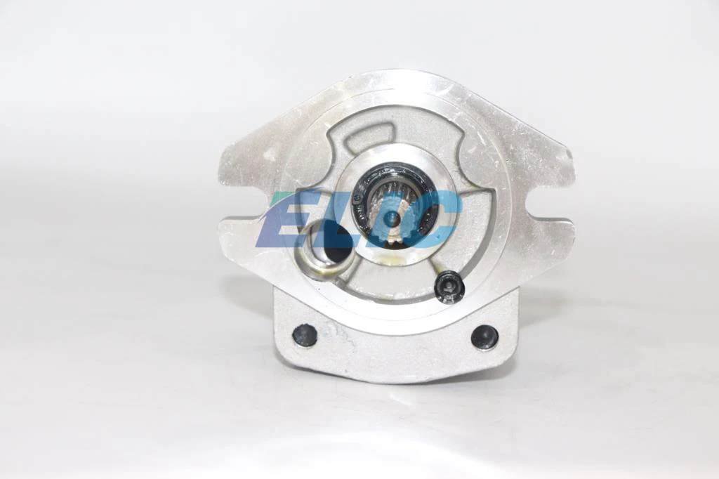 172460-73411 172460-73410 KFP2219CLWSV Hydraulic Gear pump pilot charge pump for Tractor VIO35-5 VIO40-2 VIO45