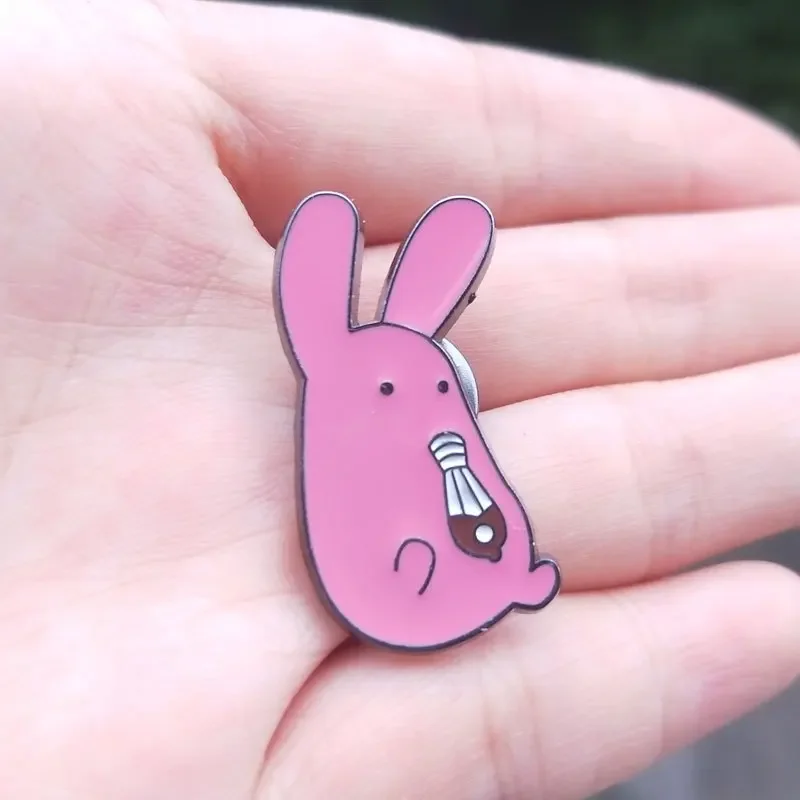 Popular Love Fantasy Anime Surrounding Pink Rabbits Painted Badge Alloy Brooch Lapel Badges Cute Jewelry Gifts for Friends