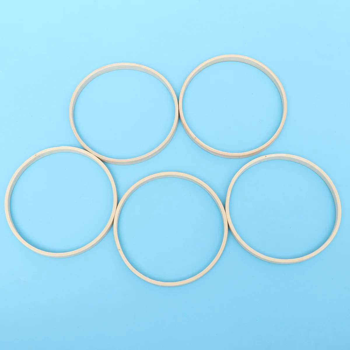 

10Pcs Bamboo Embroidery Hoops DIY Circles 10cm for Cross Stitch Needlework Fabric Painting Wall Decoration DIY Embroidery Hoop