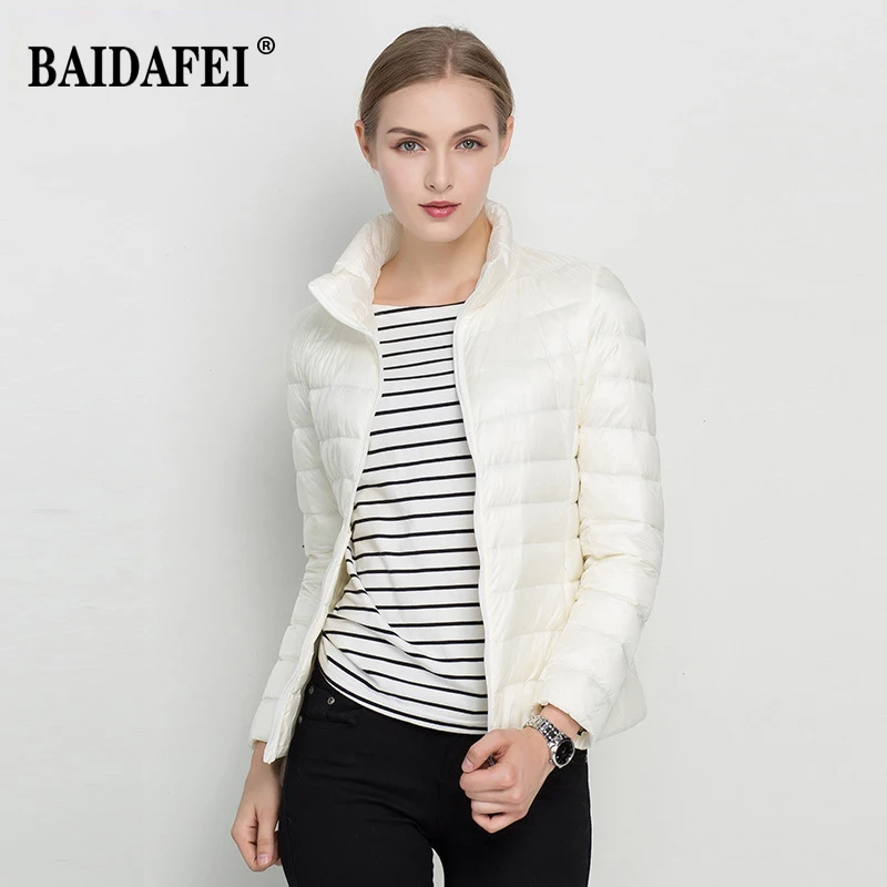 Women Short Puffer Jacket 2023 New Fashion Stand Collar Lightweight Water-Resistant Packable Female Down Parka Casual Coat