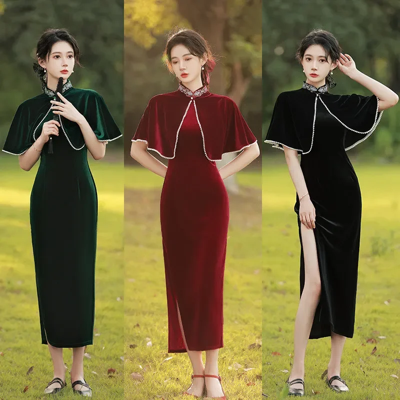 

Oriental Cheongsam Modern Traditional Chine Long Dress Elegant Velvet Plus Size Red Women's Qipao Beach Party Autumn Dress 2021