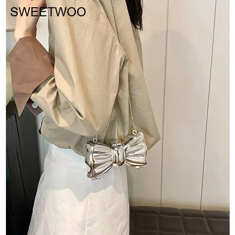 2026 Sweet Bowknot Chain Shoulder Bag Small Crossbody Purse All Match for Young Ladies Dating and Outings