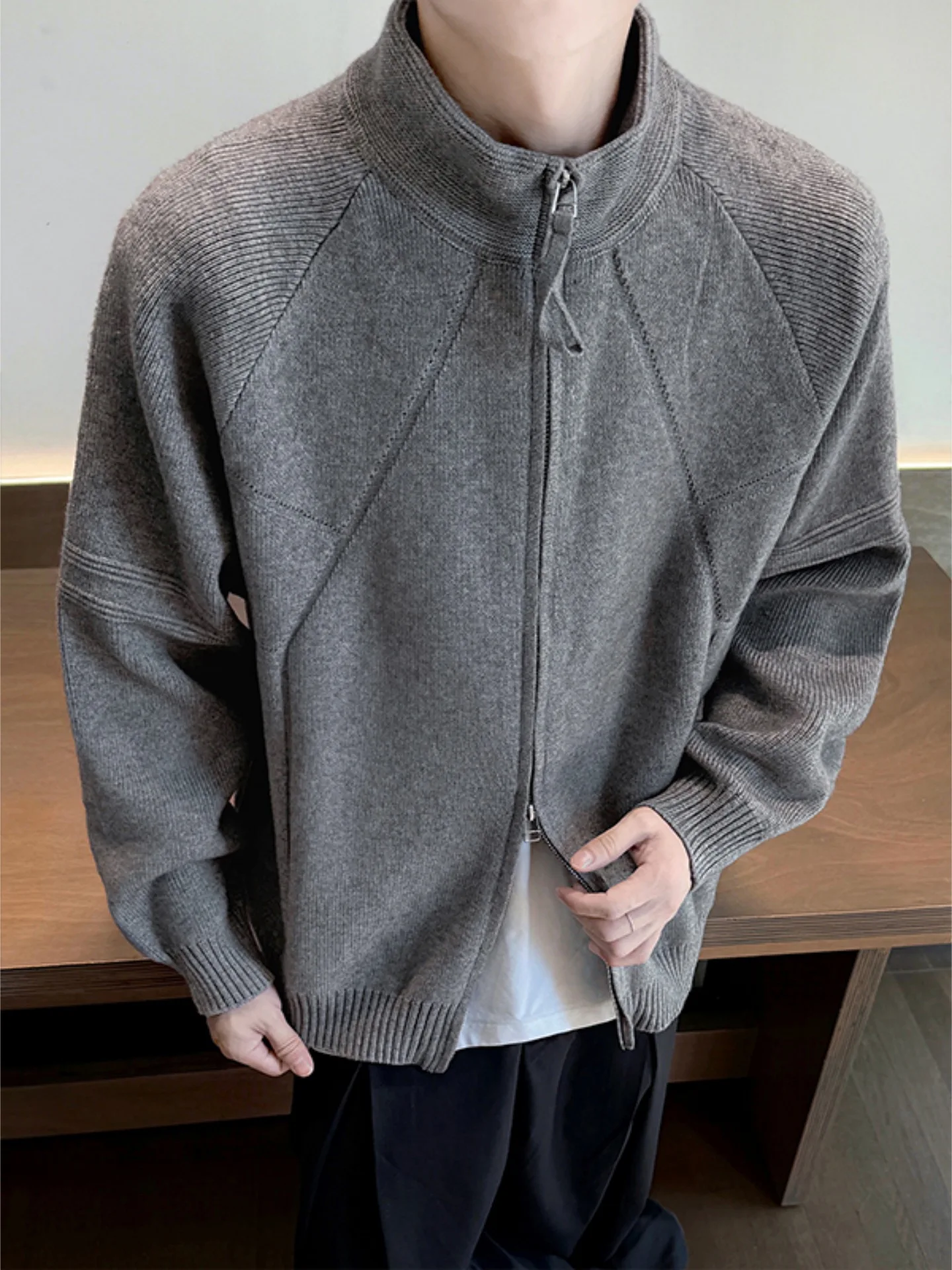 

Men's Knitted Cardigan Sweater with Double Zipper American Retro Patchwork Stand Collar Jaet Loose Fit Autumn Faionable Top