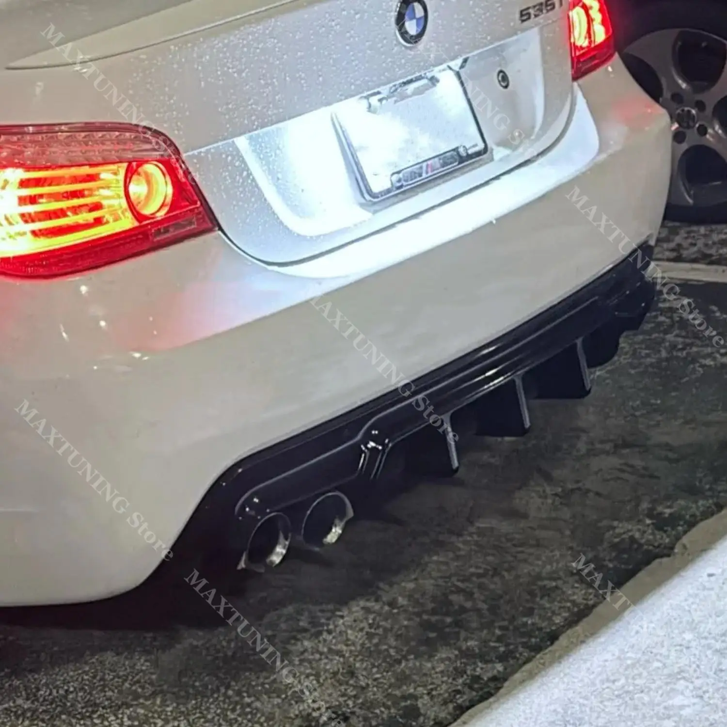 

MP Style Rear Bumper Splitter Diffuser For BMW E60 E61 5 Series M Sport 2004-2010 Lower Guard Shiny Black Plastic Bodykit Tuning