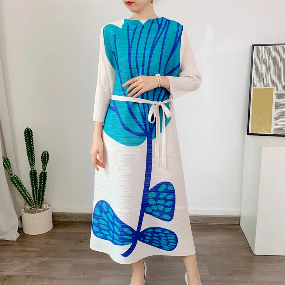 Formal Occasions Miyake Pleated Print Dress 2024 Summer New Loose Elegant A-line Dresses Fashion Women Costume Luxury Design