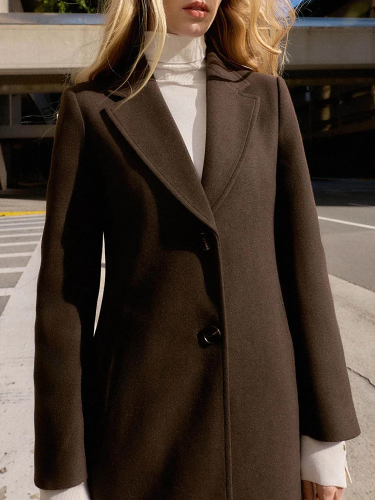 

Faionable Long Sve Lapel Soft oulder Padded Coat New Winter 2025 Women's Outerwear Regular Thin Single Button Clo...