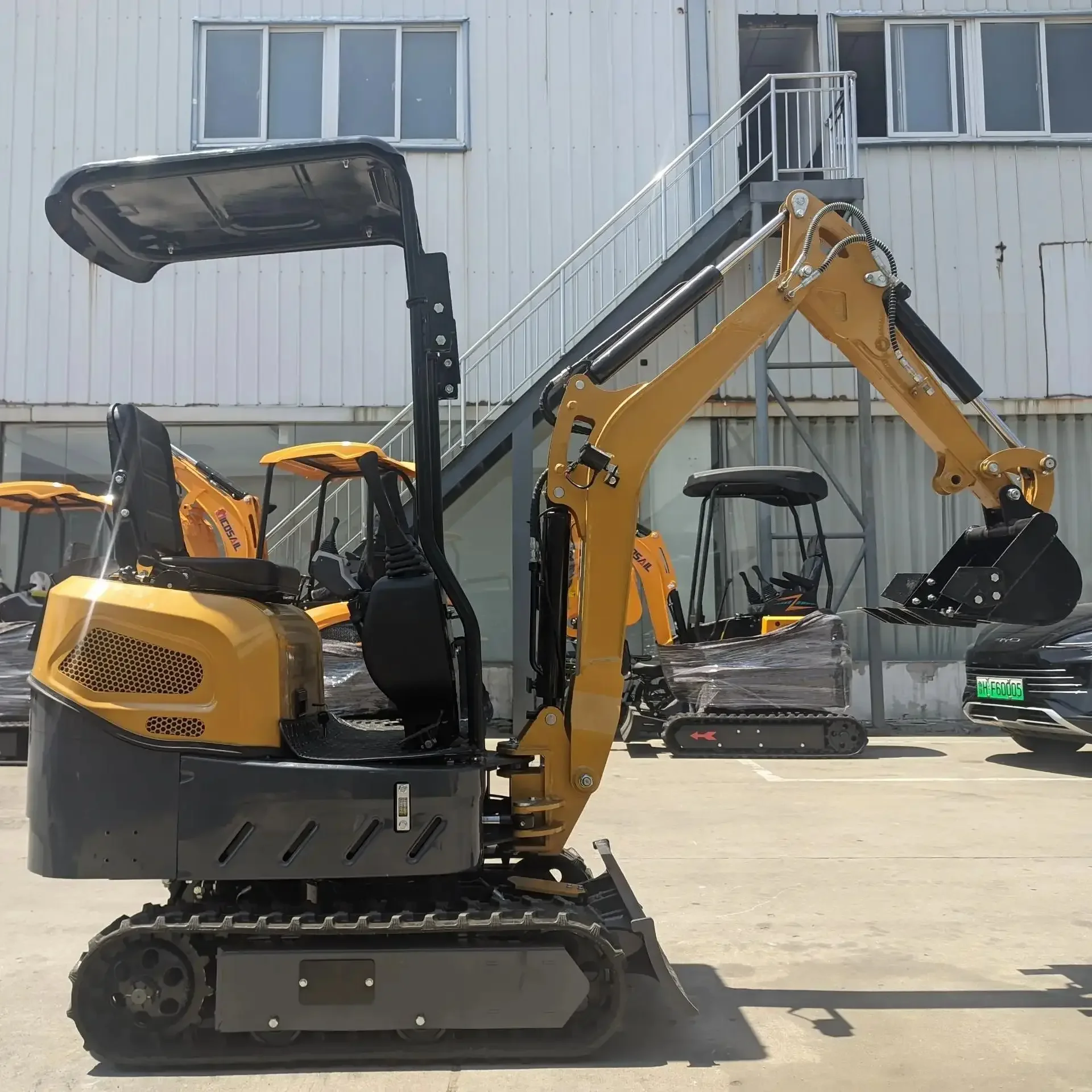 Mini Excavators Chinese Factory Wholesale 1.2t Euro 5/EPA Excavator Customized 1200kg Hydraulic Kubota Excavators