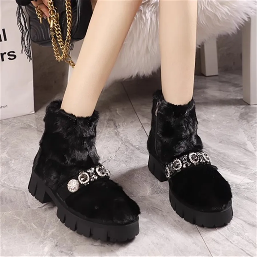 

Новинка 2026, женские ботильоны с мехом, короткие ботильоны на массивном каблуке, зимние теплые ботинки Bota Feminina, зимние ботинки на меху норки, женская обувь на платформе