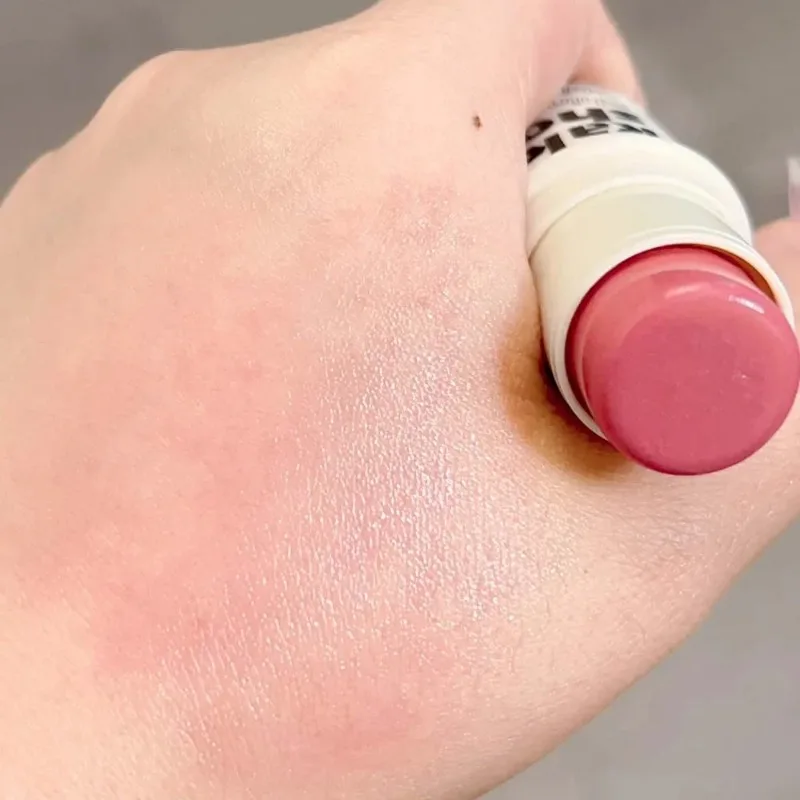 Water Light Highlighter Blush Stick ธรรมชาติ Shimmer ยาวนานกันน้ํา Face Eye Contour Illuminator Rouge แต่งหน้าเกาหลี