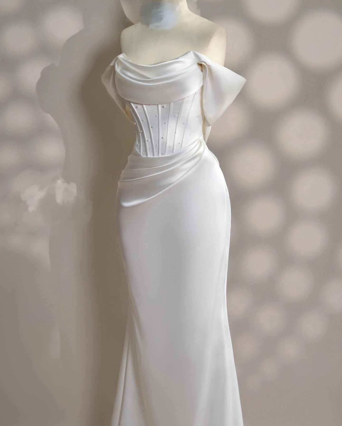 Customized Graceful Satin Mermaid Off the Shoulder Pearls Evening Dress Temperament Short Sleeves Strapless Celebrity Gowns