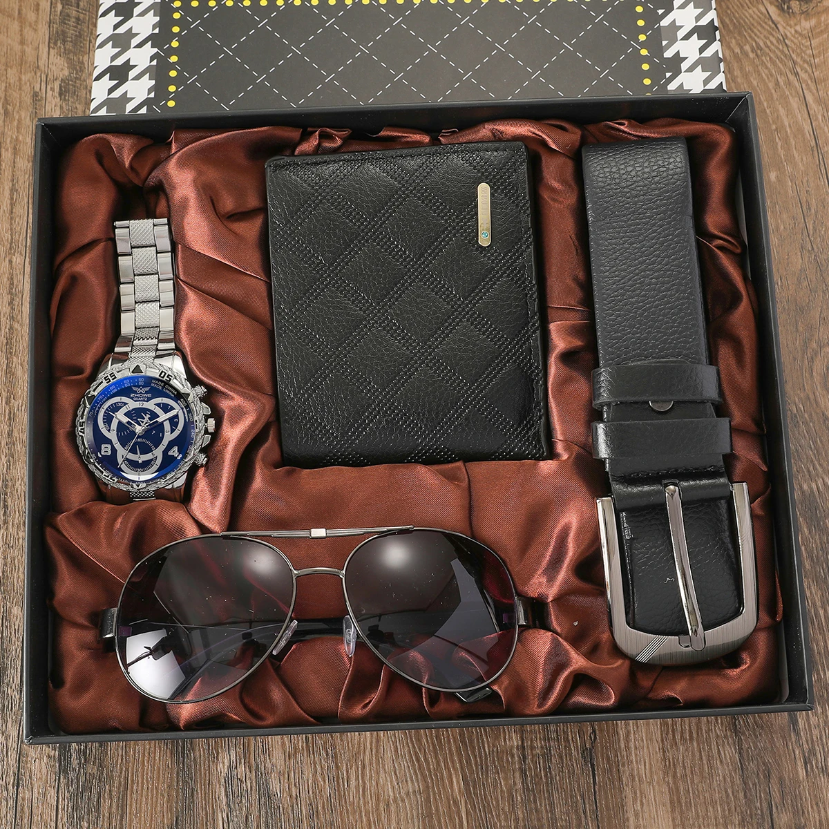 แฟชั่นผู้ชายแสงสีฟ้าหน้าปัดใหญ่นาฬิกาควอทซ์เหล็กวงแว่นกันแดดเข็มขัดกระเป๋าสตางค์กล่องของขวัญ 4 ชิ้น
