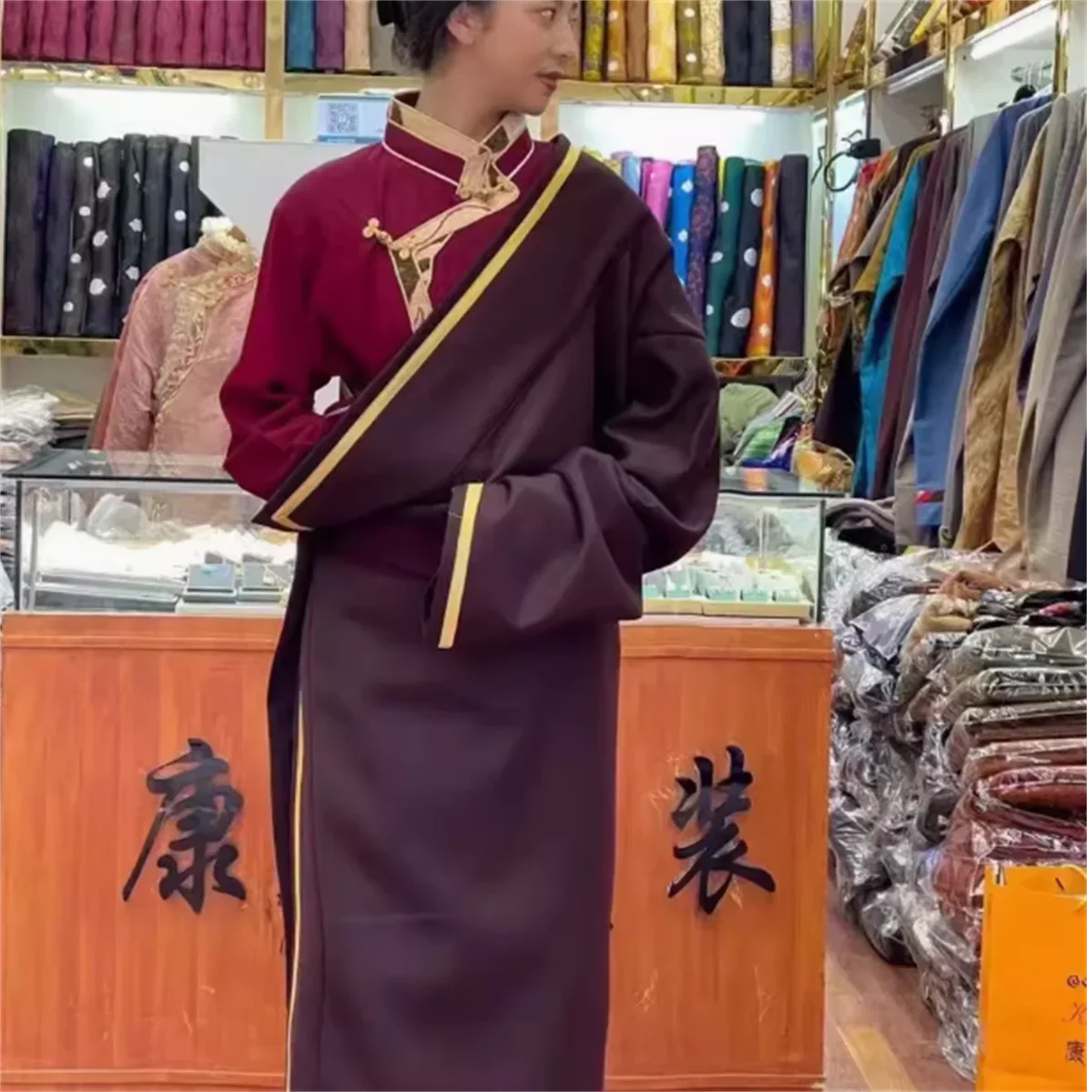 

Tibetan New Clothing - Tibetan Robe Single Piece