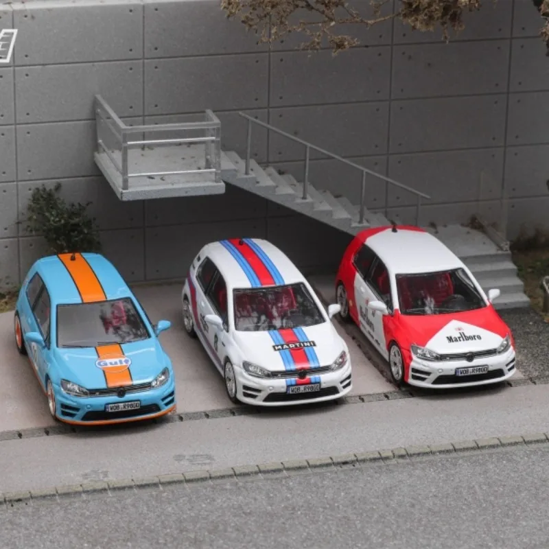 

ZOOM 1:64 VW GOLF Small Steel Gun 7R литая под давлением модель автомобиля из сплава, игрушка для мальчиков, коллекционный дисплей для взрослых.