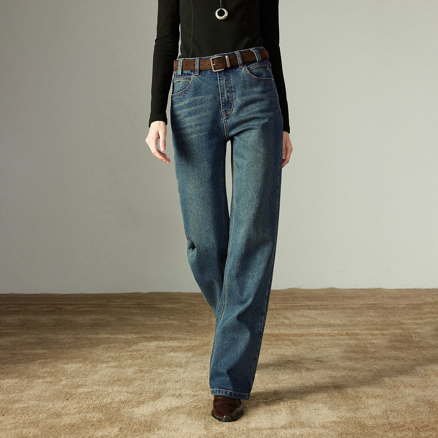 TOYOUTH سراويل مستقيمة للسيدات 2025 شتاء جديد منتصف منخفضة الارتفاع التخسيس الرغيف الفرنسي السراويل الصغيرة سراويل طويلة