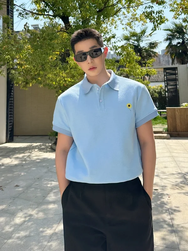 

Summer Casual Loose Men's irt ort Sve Embroidered Lotus Flower Turn-down Collar Faionable Korean Sle Top