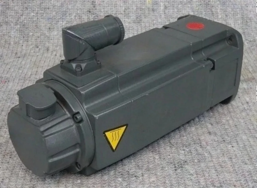 

Новый серводвигатель 1FK7044-4CH71-1RH0 1FK7044 4CH71 1RH0, 1 шт., быстрая доставка