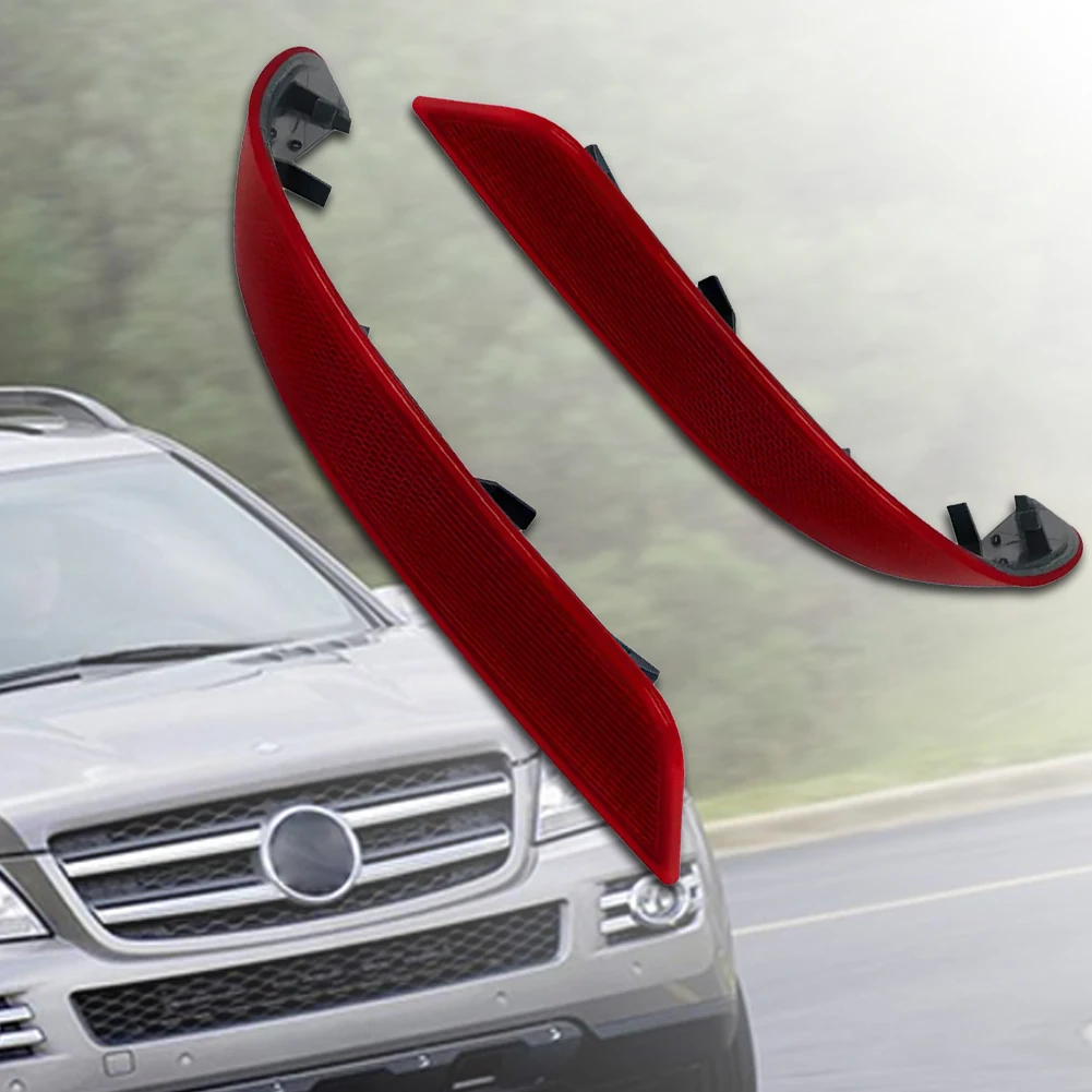 

Rear Bumper Brake Light Reflector OEM 1648200974 1648201074 Tail Reflector Brake Lamp for Mercedes GL-Class X164 2010 2011 2012