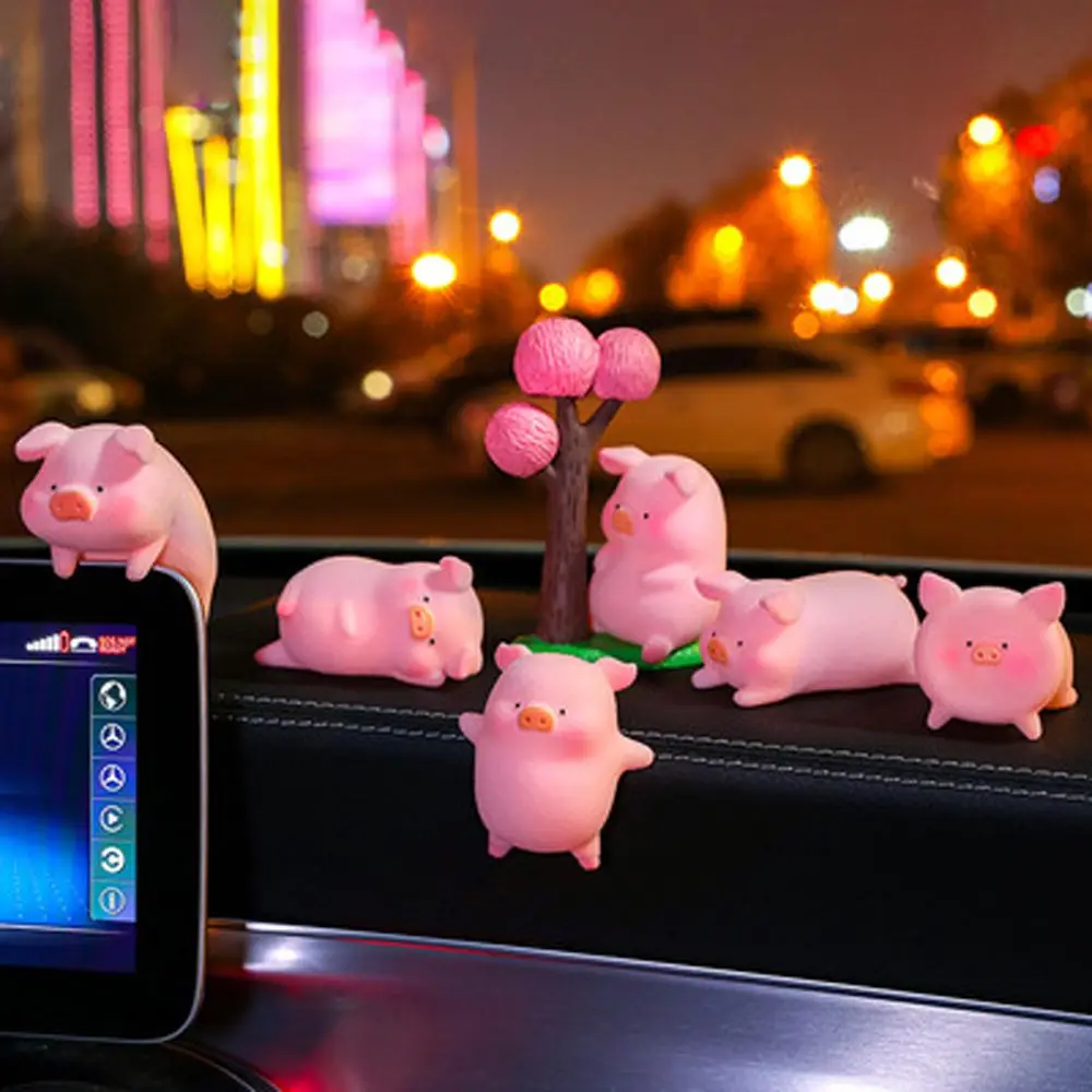 Desktop Decor Ornament Car Decoration Dashboard Funny Car Pendant Pink Pigger Ornament Pig Car Decoration Lucky Piggy Hanging