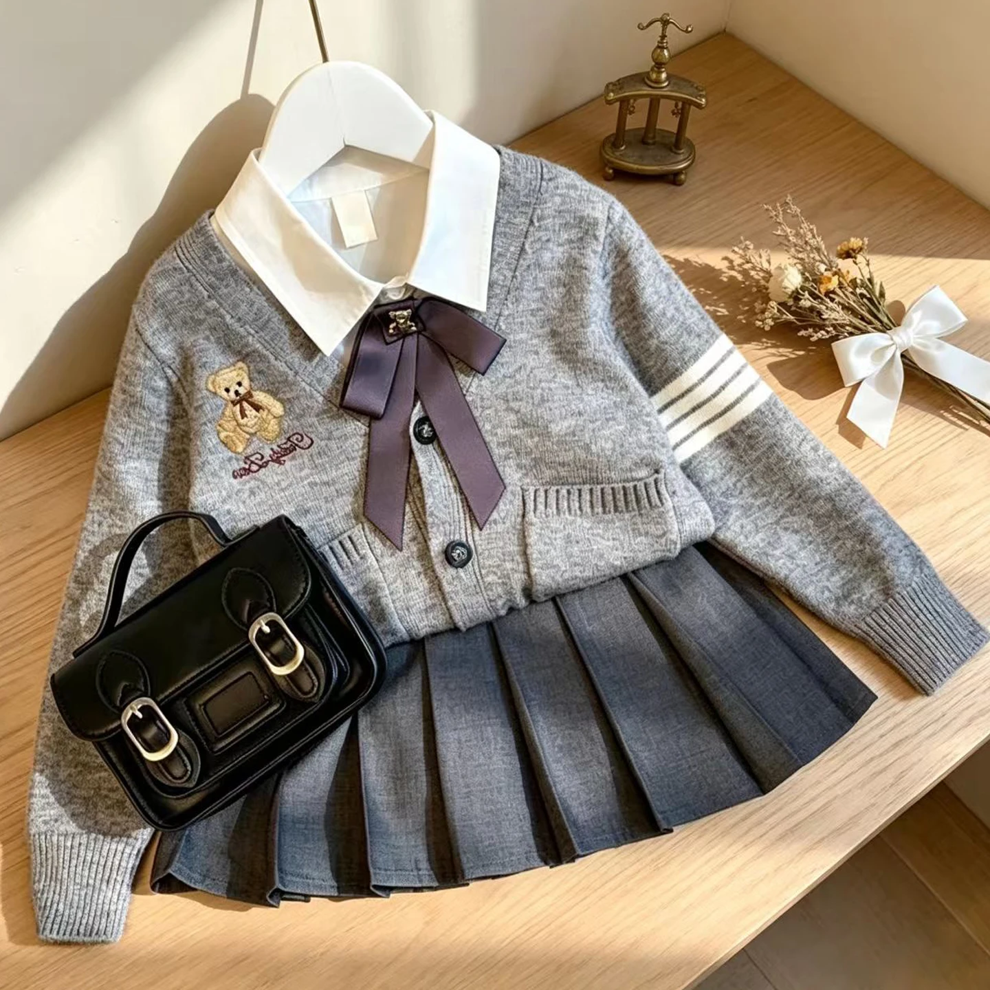 Girls' Preppy School Uniform Skirt Set Knitted Long Sleeve Bear Design Autumn Winter Cotton Polyester Blend Thermal Wear