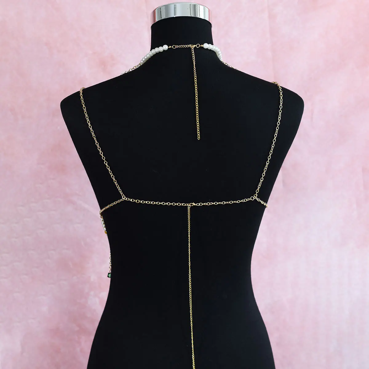 Sujetador con cuentas de colores mezclados, joyería de cadena, Tops cortos de Bikini, gafas de fiesta de espectáculo de lujo, Tops con cuentas, cadena corporal Sexy para mujer