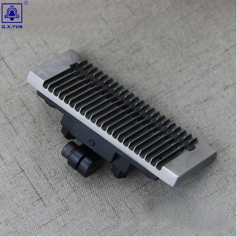 SIRUBA/QINGBEN VC008 QB008 KANSAI 1412 3.2MM  23 needles Cross the foot of a cotton rope to presser the foot