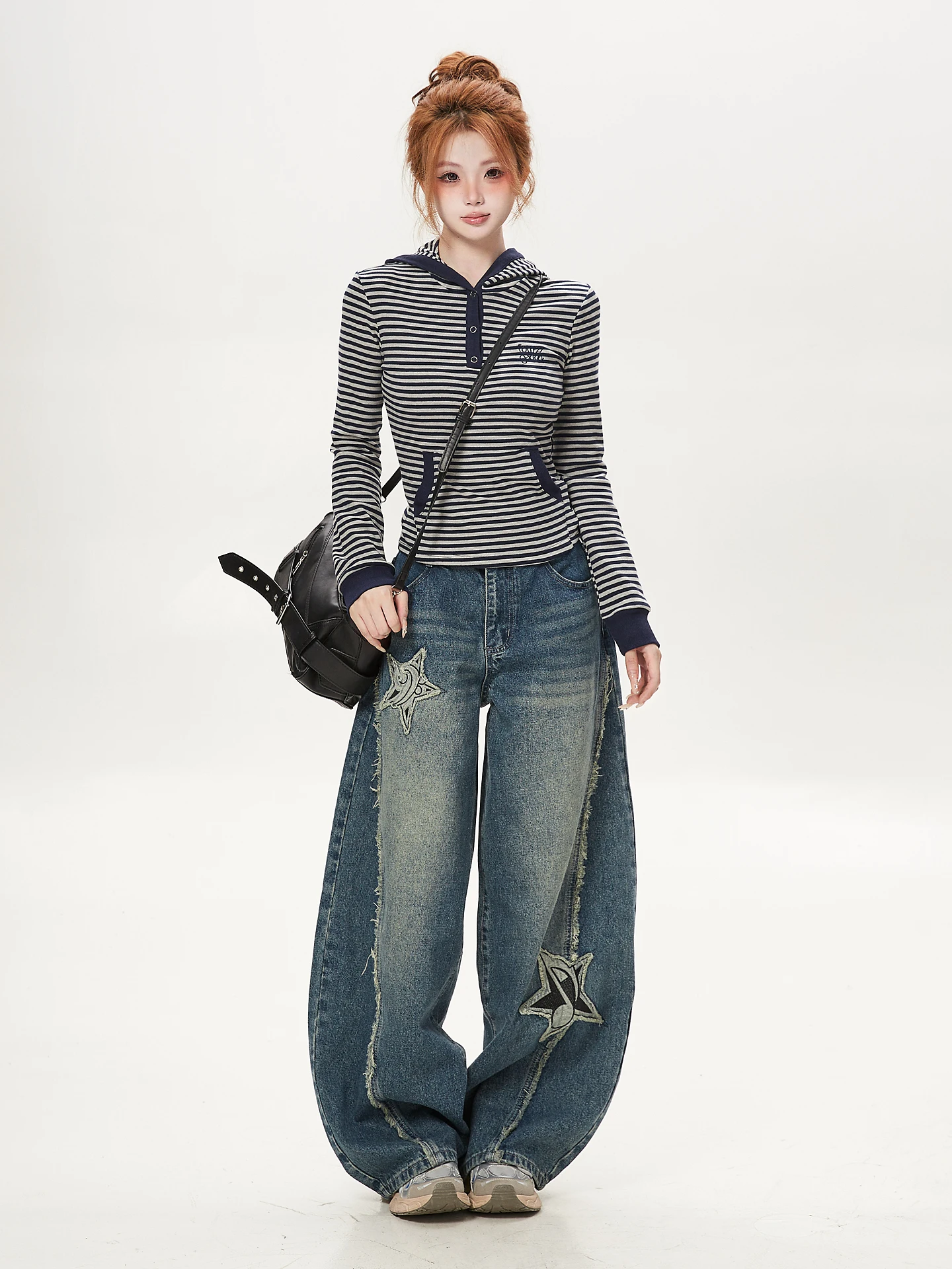 Retro American Casual Striped Long Sleeve Hoodie Women Slim Fit Overhead Embroidered Top Trendy Autumn Tour Daily Wear Student