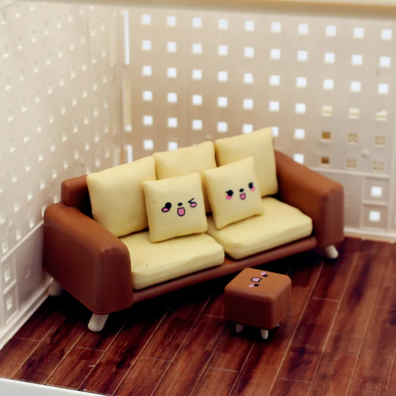 Creative Micro Scene Model for Dollhouse Living Room DIY with Miniature Sofa Figurines