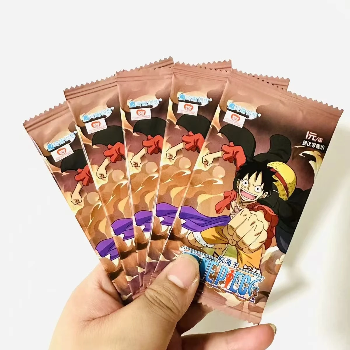 Najnowsze jednoczęściowe karty Anime Kolekcjonerska karta Luffy Zoro Kolekcjonerska gra karciana Sanji Nami TCG Booster Box Karty do gry Prezent dla dzieci