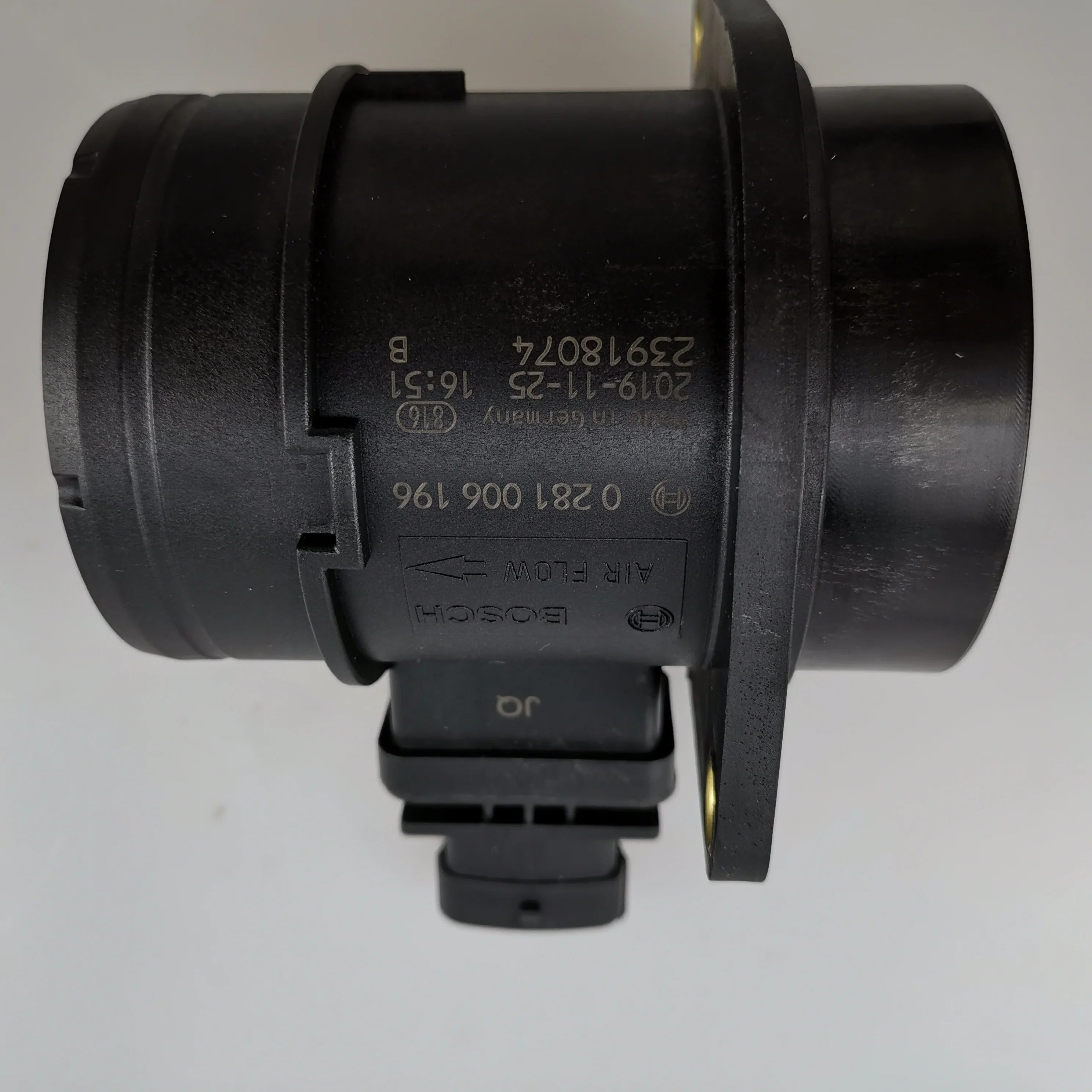 

SAIC MAXUS V80 original air flow sensor 0281006196 C00001632