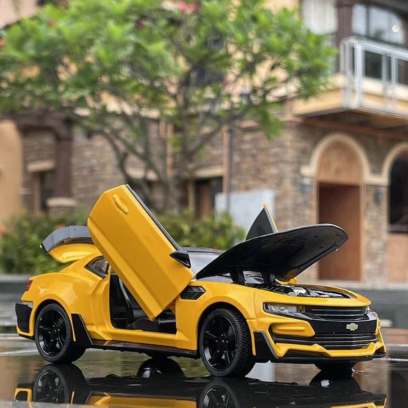 1:32 Chevrolet Camaro Alloy Sports Car Model Diecasts Metal Toy Car Vehicles Model High Simulation Collection Childrens Toy Gift