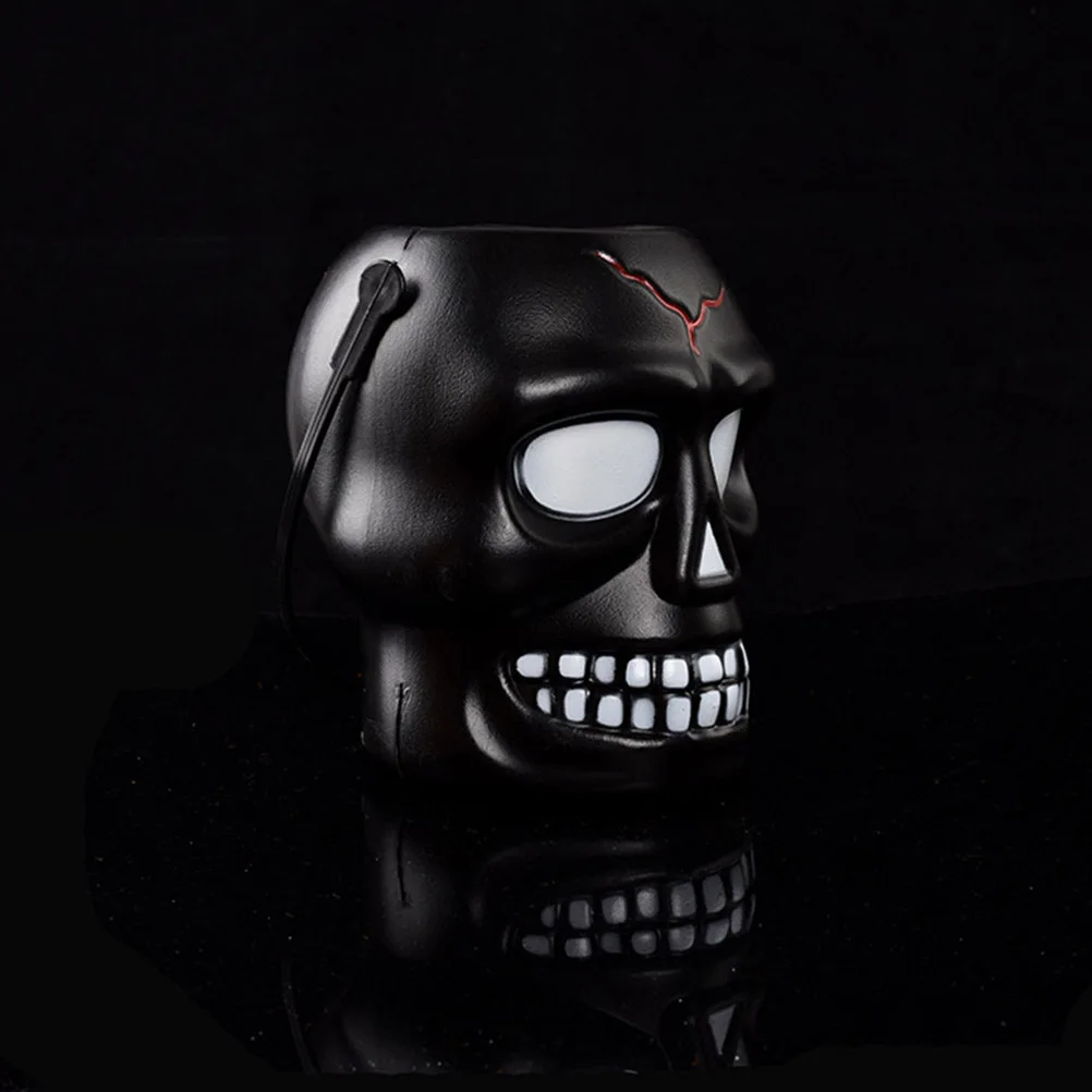 

2 Pcs Glowing Lamp Party Layout Prop Skull Shape Light Halloween Lights Portable